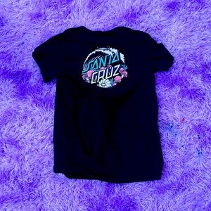 Black Santa Cruz T shirt